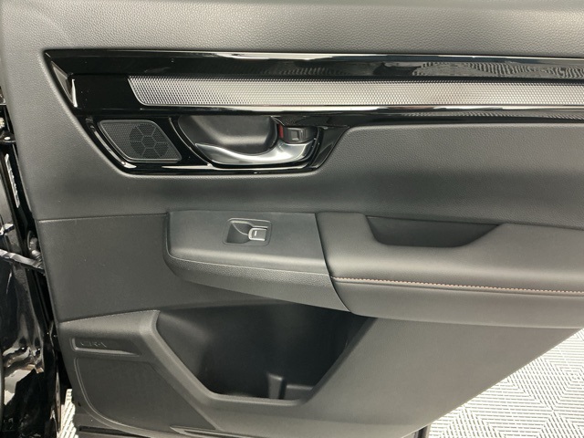 new 2026 Honda CR-V Hybrid car, priced at $43,700