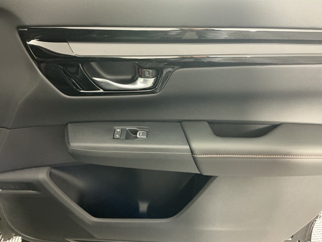 new 2026 Honda CR-V Hybrid car, priced at $43,700