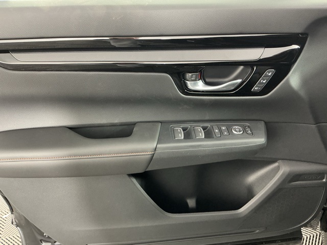 new 2026 Honda CR-V Hybrid car, priced at $43,700