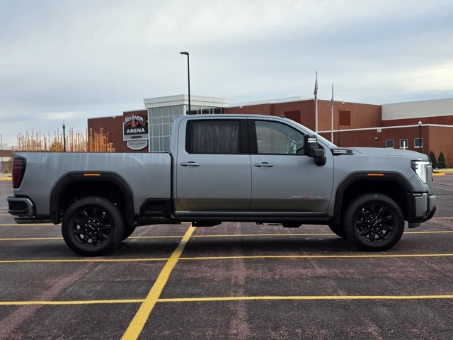 2026 GMC Sierra 3500HD AT4