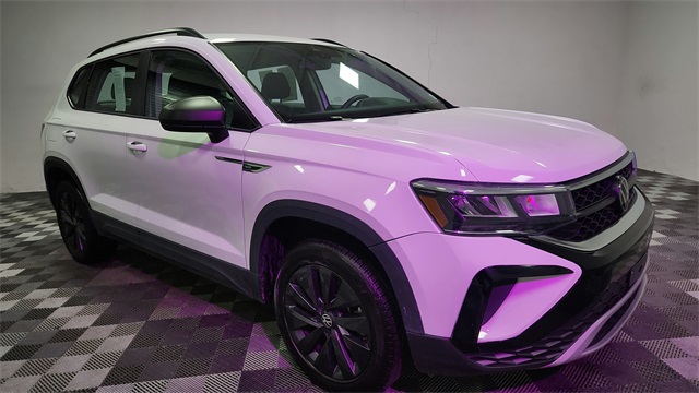 2024 Volkswagen Taos 1.5T S FWD 2024 Volkswagen Taos 1.5T S FWD