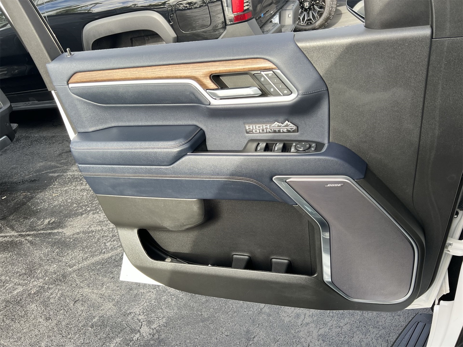 used 2023 Chevrolet Silverado 1500 car, priced at $49,991