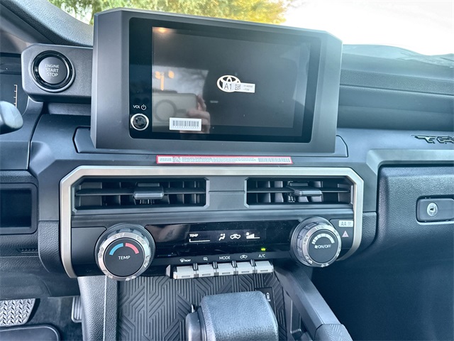 2025 Toyota Tacoma SR photo 18