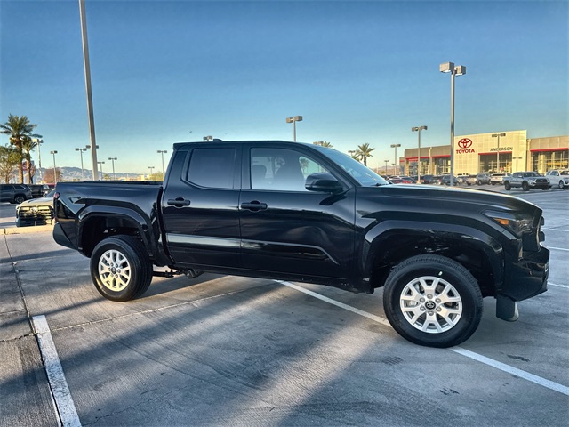 2025 Toyota Tacoma SR photo 4