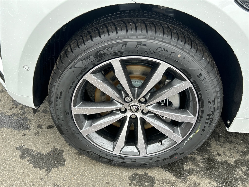 new 2026 Jaguar F-PACE car, priced at $66,288