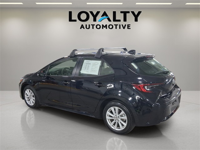 2025 Toyota Corolla SE photo 3