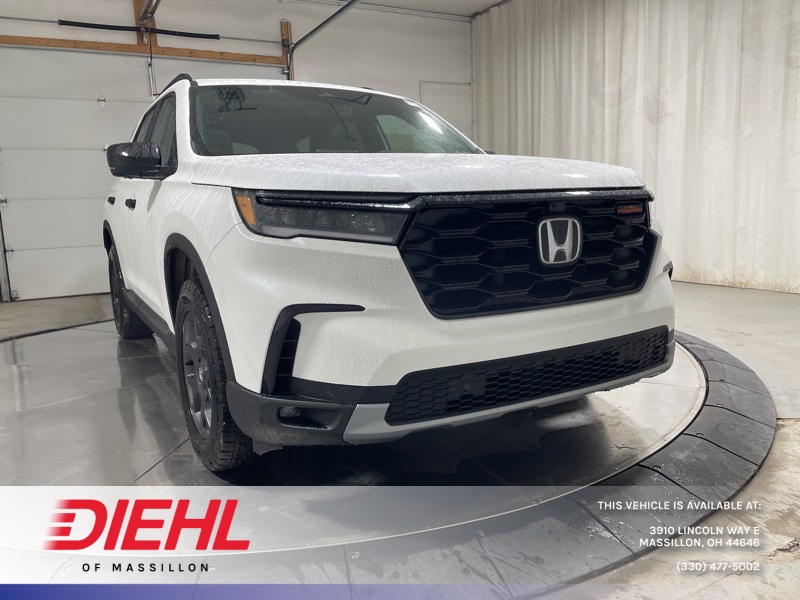 2025 Honda Pilot TrailSport's photo