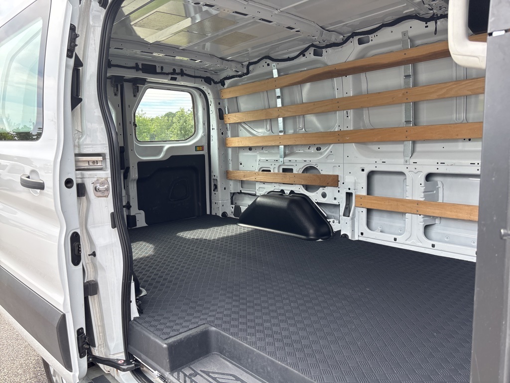 Used 2023 Ford Transit 250 Low Roof RWD Empty Cargo Van for sale #SP1469 - photo 19