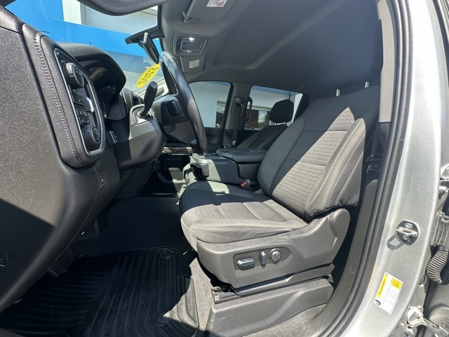 2023 Silver Ice Metallic Chevrolet Silverado 2500HD LT 4X4 Truck