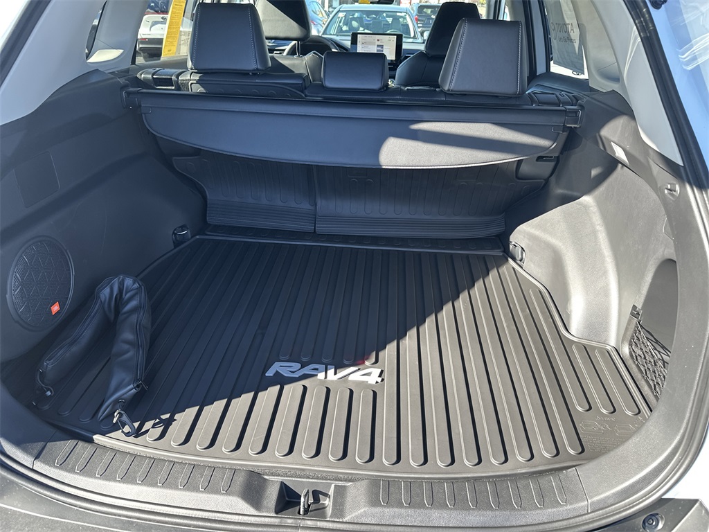 New 2025 Toyota RAV4 SUV