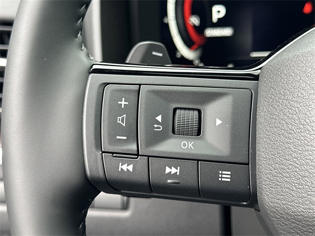 2025 Boulder Gray Pearl Nissan Rogue Platinum FWD SUV