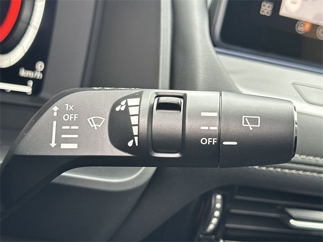 2025 Boulder Gray Pearl Nissan Rogue Platinum FWD SUV