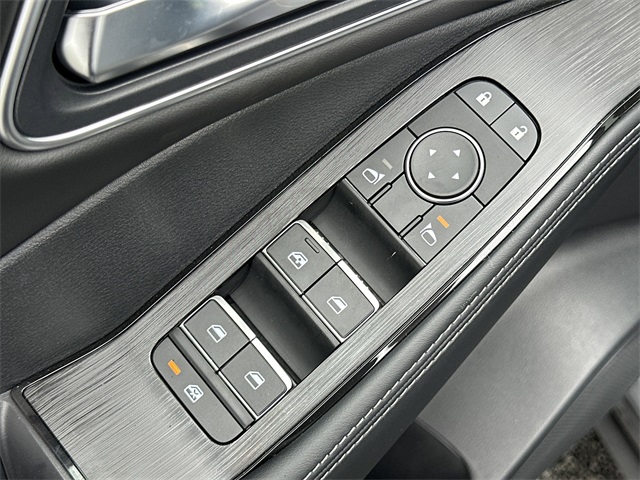 2025 Boulder Gray Pearl Nissan Rogue Platinum FWD SUV