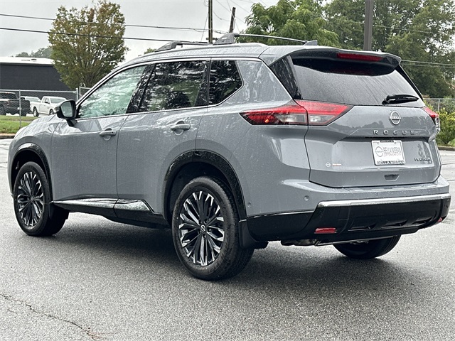 2025 Boulder Gray Pearl Nissan Rogue Platinum FWD SUV