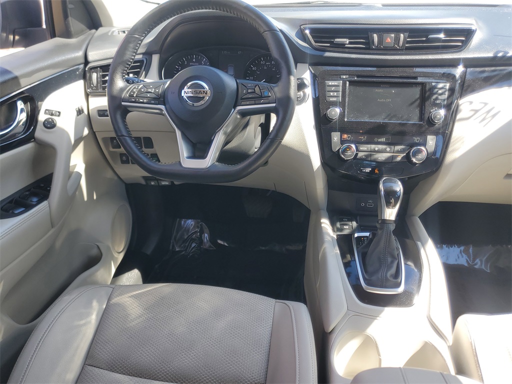 used 2022 Nissan Rogue Sport car, priced at $18,995