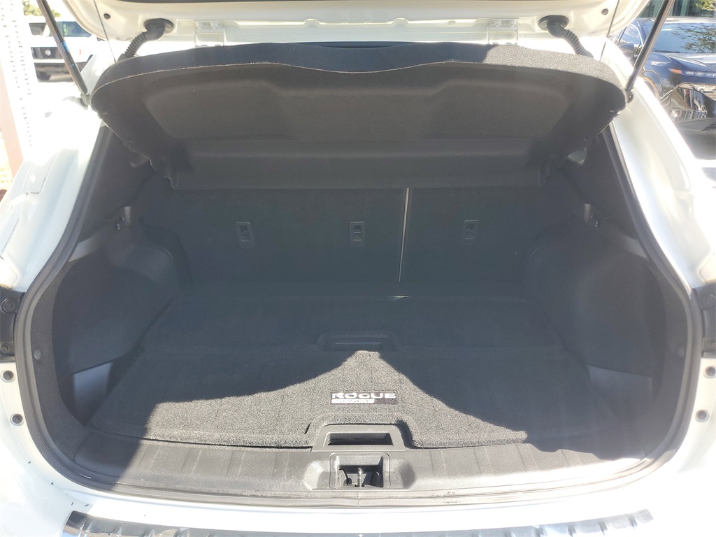 used 2022 Nissan Rogue Sport car, priced at $18,995