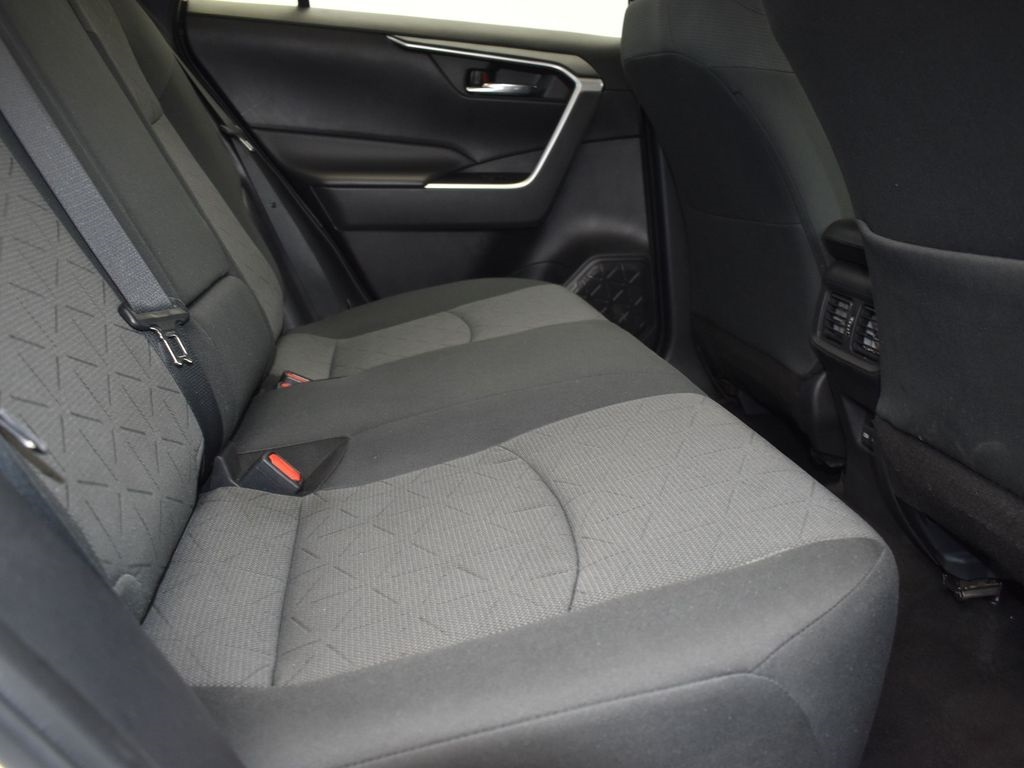 2022 White Toyota RAV4 XLE AWD SUV