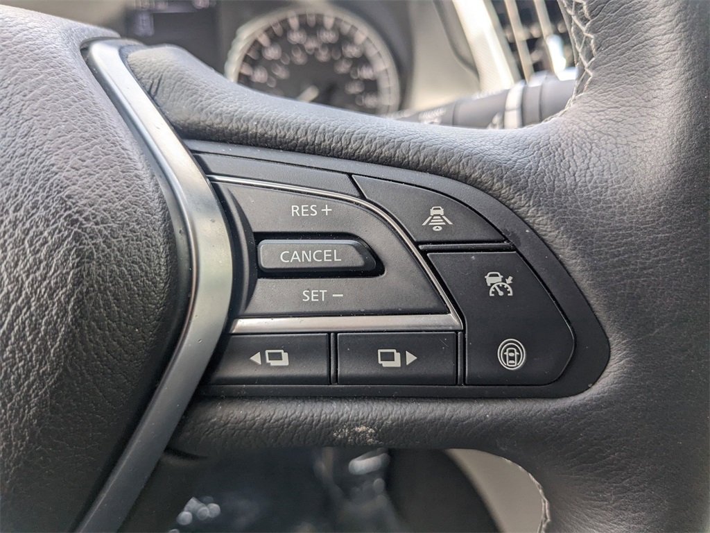 2023 Infiniti Q50 LUXE AWD photo 11