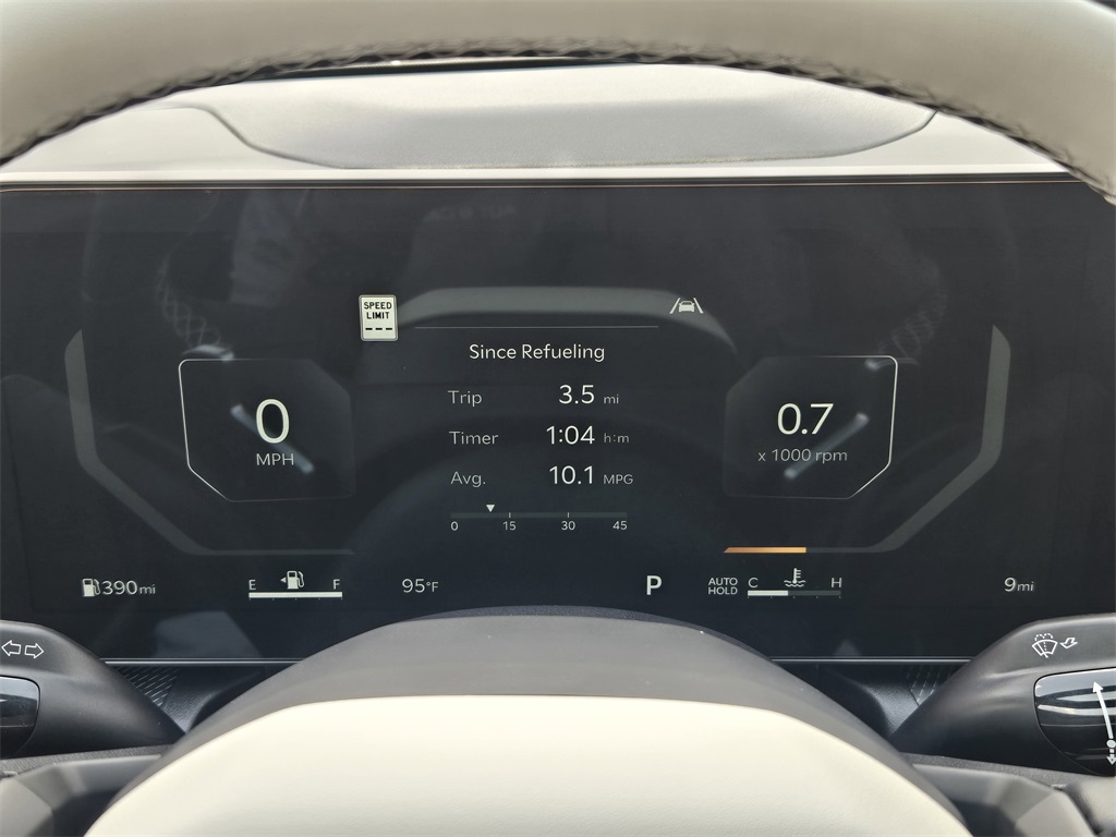 2025 Kia K4 GT-Line photo 9
