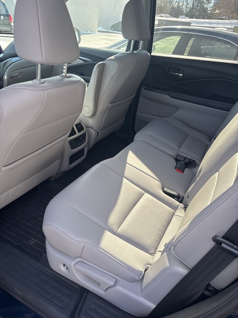 used 2016 Honda Pilot car, priced at $15,567