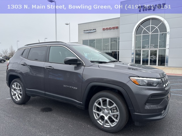 new 2024 Jeep Compass Latitude Lux 4D Sport Utility