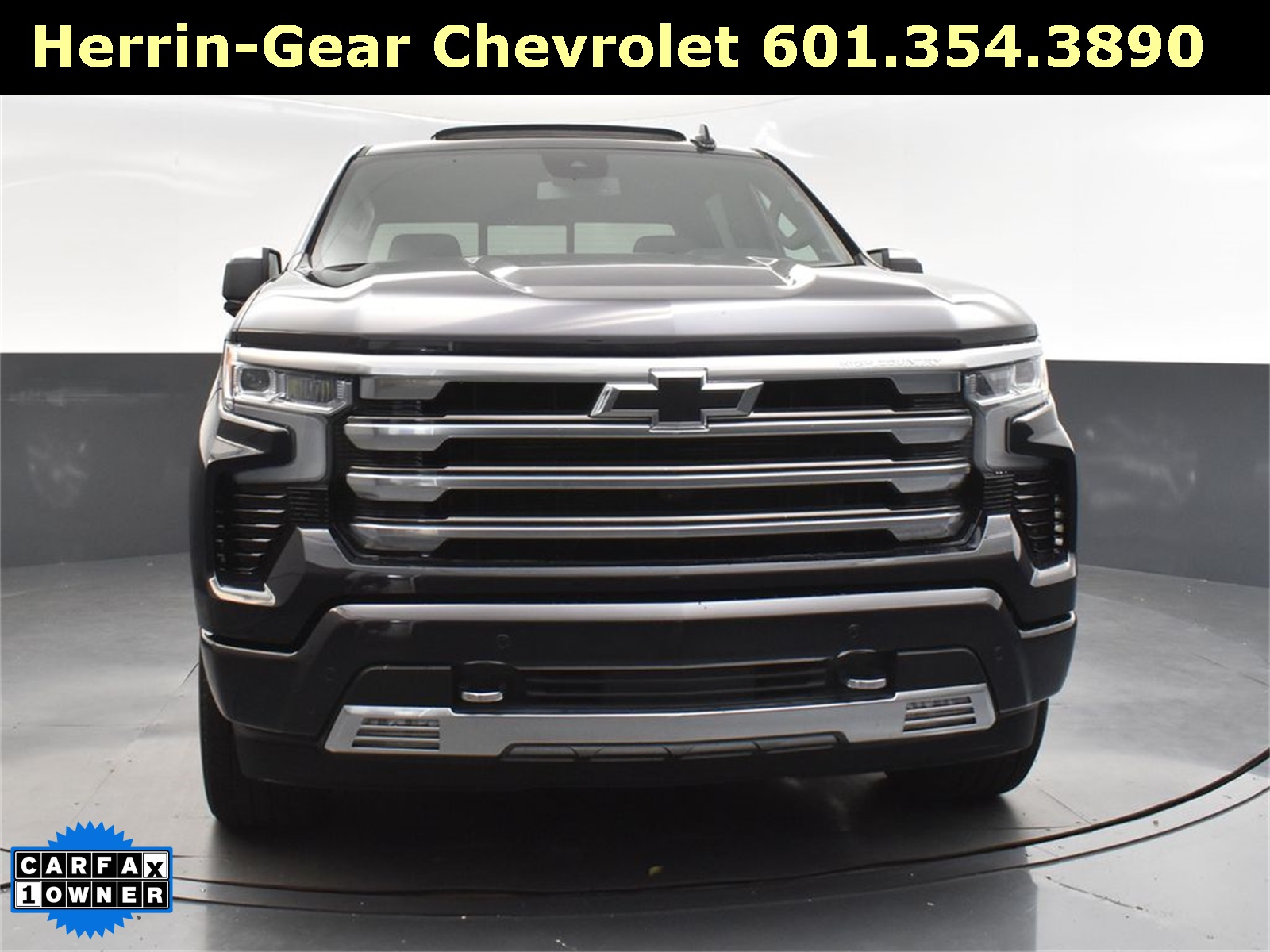 2024 Dark Ash Metallic Chevrolet Silverado 1500 High Country 4X4 Truck