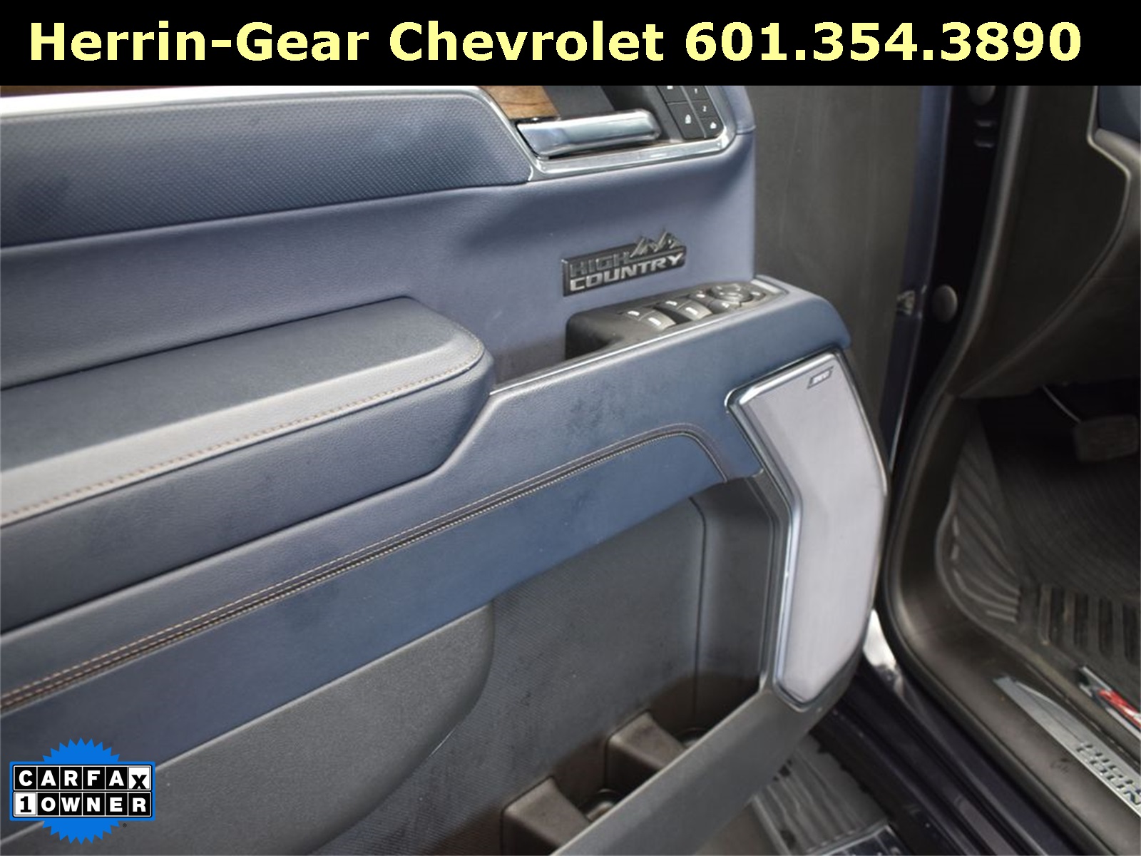 2024 Dark Ash Metallic Chevrolet Silverado 1500 High Country 4X4 Truck