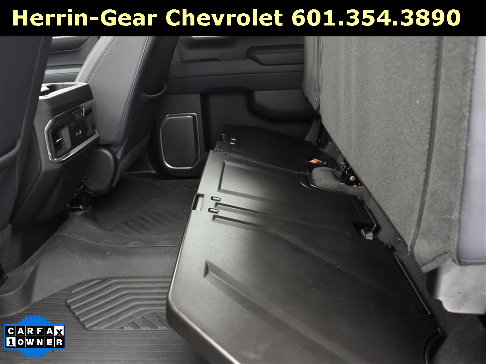 2024 Dark Ash Metallic Chevrolet Silverado 1500 High Country 4X4 Truck