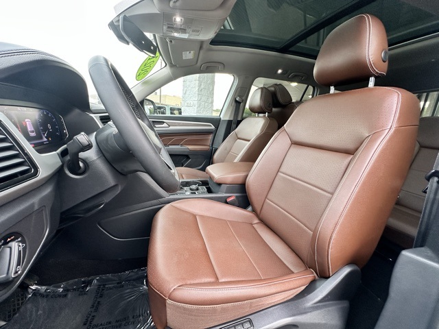 2021 Pure White Volkswagen Atlas 2.0T SEL AWD SUV