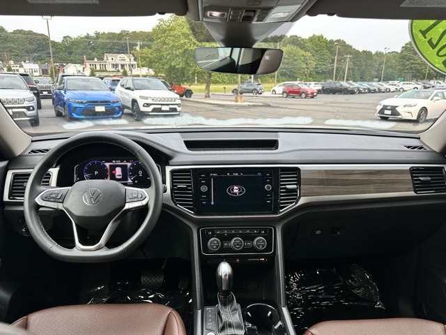 2021 Pure White Volkswagen Atlas 2.0T SEL AWD SUV