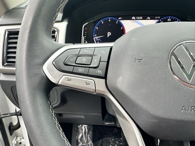 2021 Pure White Volkswagen Atlas 2.0T SEL AWD SUV