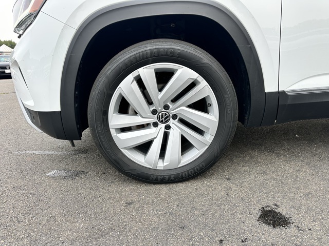 2021 Pure White Volkswagen Atlas 2.0T SEL AWD SUV