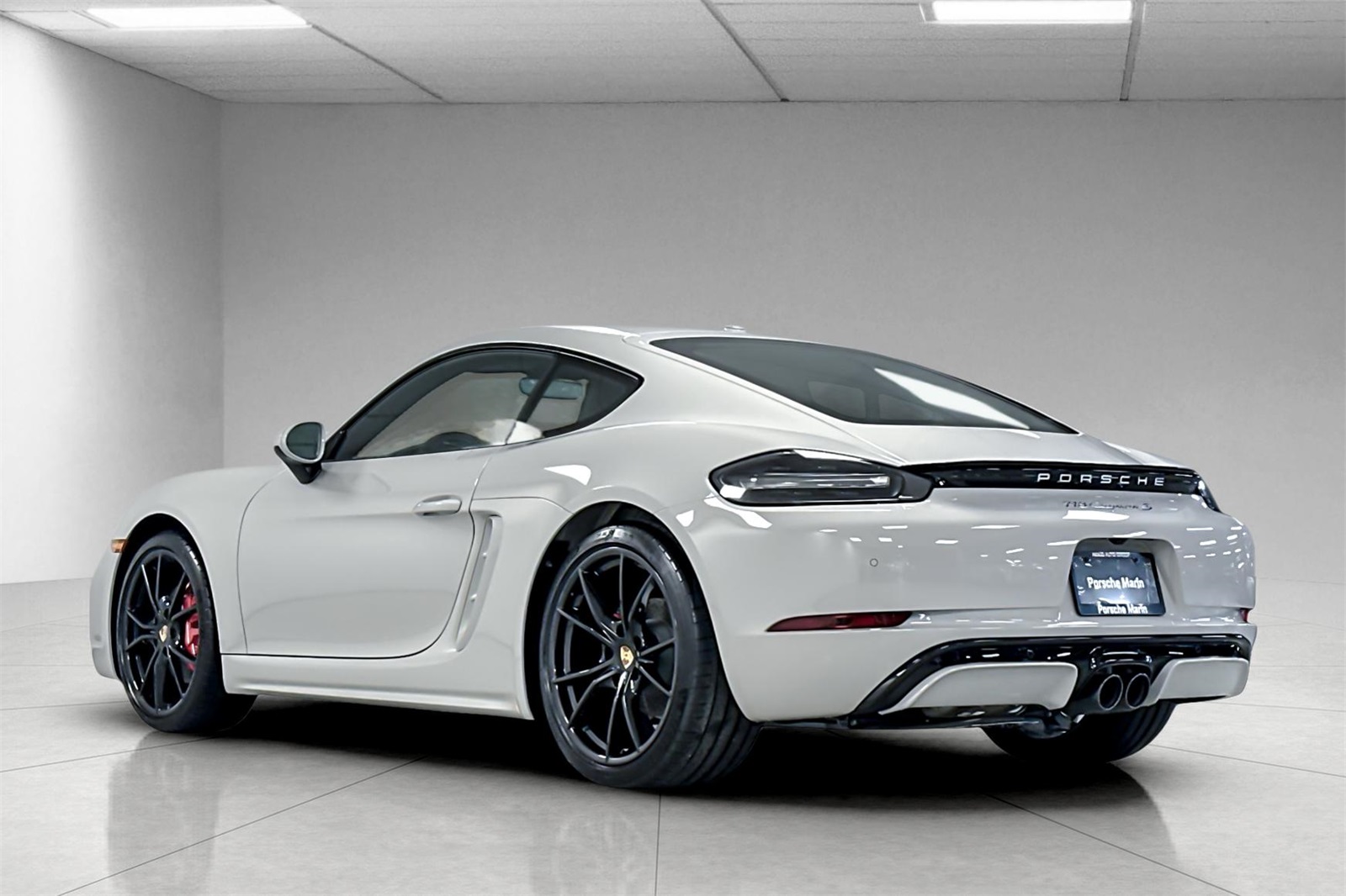 2025 Porsche Cayman S photo 3