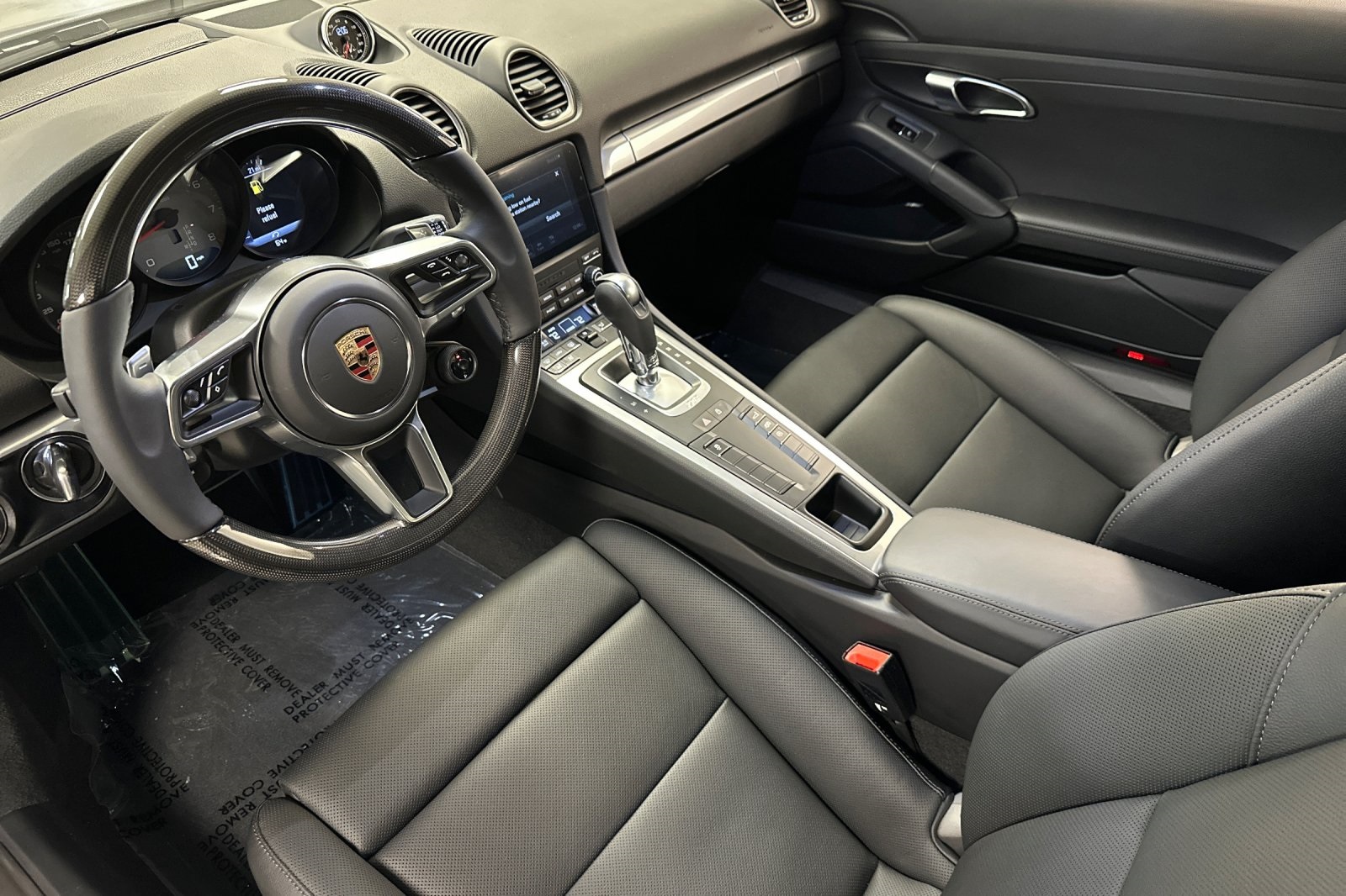 2025 Porsche Cayman S photo 4