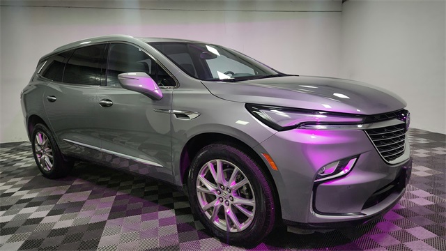 2023 Buick Enclave Essence FWD 2023 Buick Enclave Essence FWD