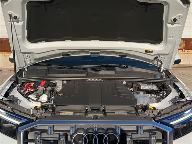 new 2026 Audi Q7 car, priced at $66,445