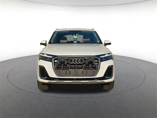 new 2026 Audi Q7 car, priced at $66,445