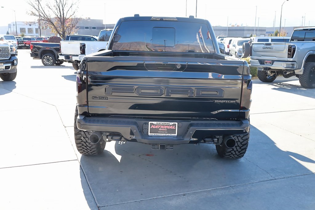 2025 Ford F-150 Raptor photo 2