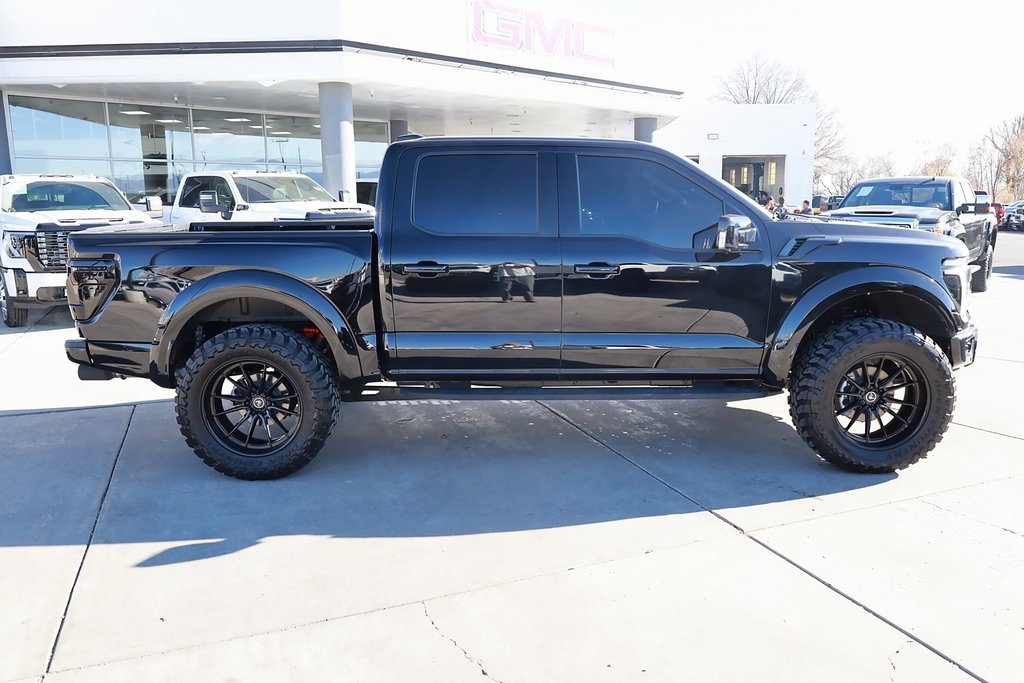 2025 Ford F-150 Raptor photo 4