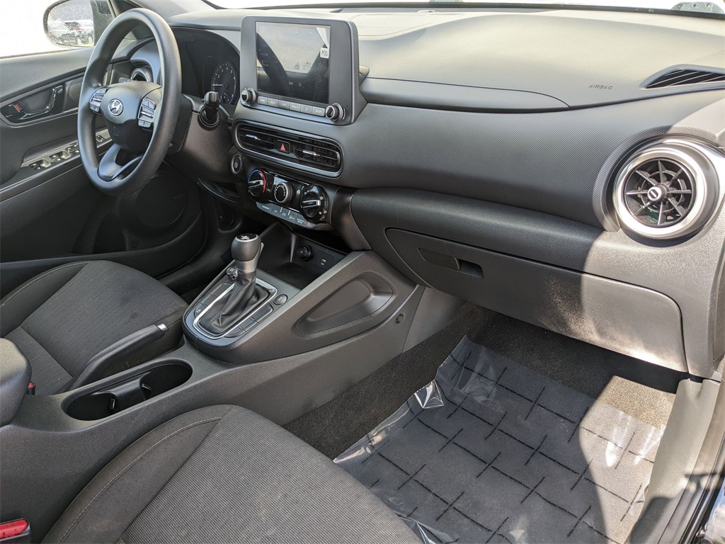 2022 Hyundai Kona N Line SEL photo 24