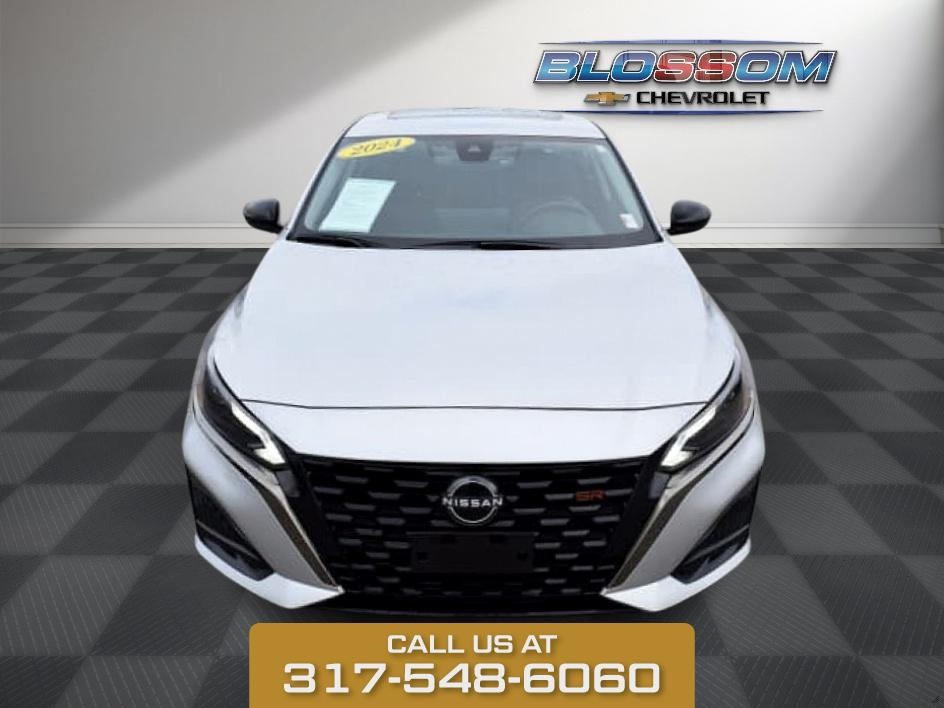 2024 Brilliant Silver Metallic Nissan Altima 2.5 SR FWD Sedan