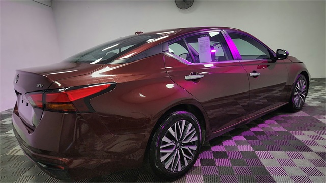 2024 Nissan Altima 2.5 SV FWD