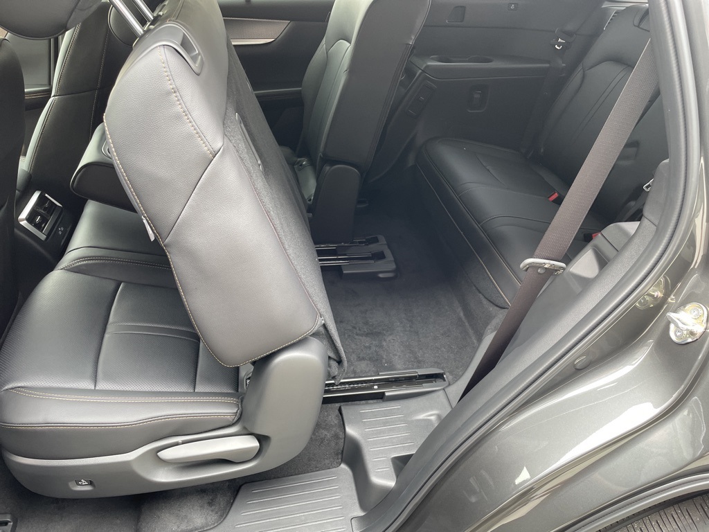 2025 Mazda CX-90 3.3 Turbo Preferred photo 8
