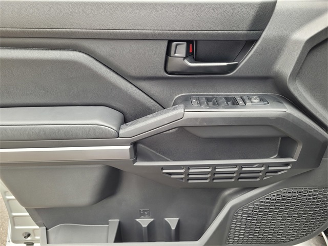 2025 Toyota Tacoma SR5 Double Cab photo 10
