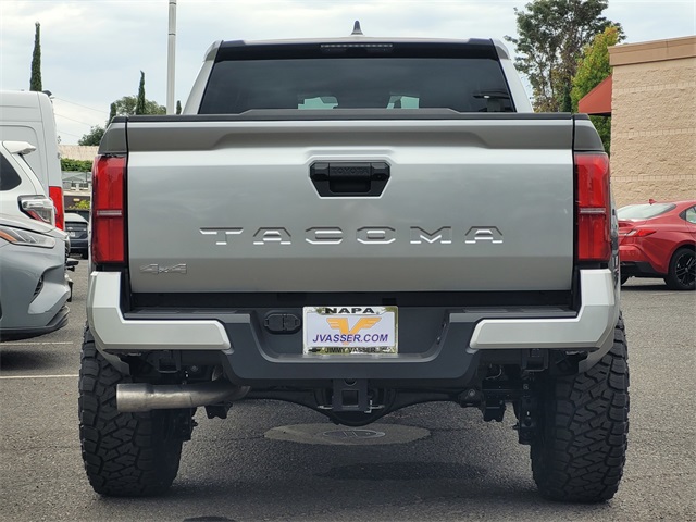 2025 Toyota Tacoma SR5 Double Cab photo 6