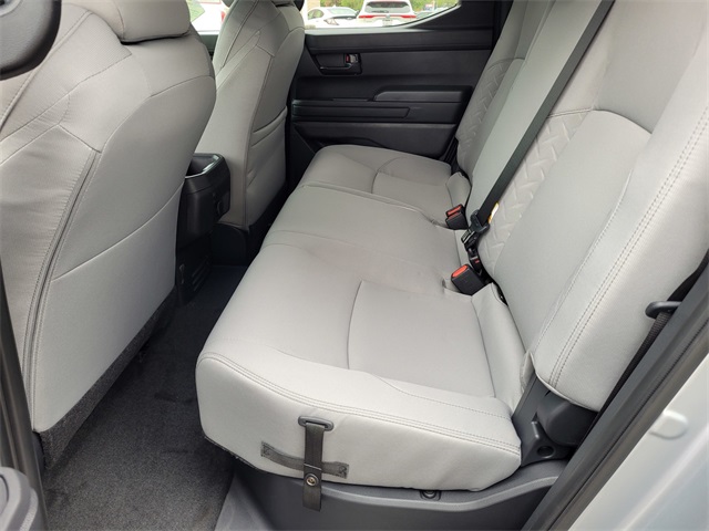 2025 Toyota Tacoma SR5 Double Cab photo 7