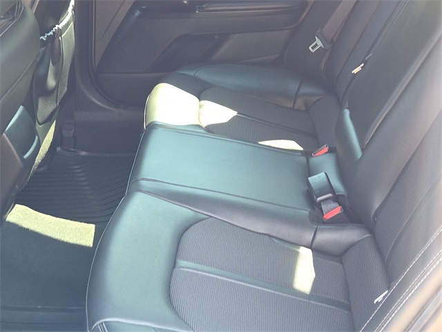 2022 Kia K5 GT-Line photo 11