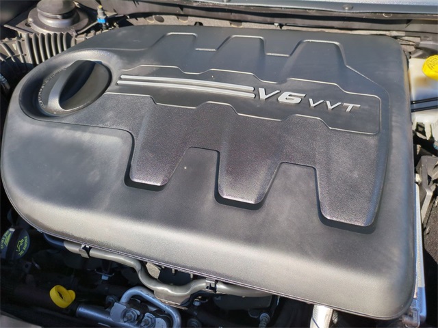 used 2019 Jeep Cherokee car, priced at $18,911