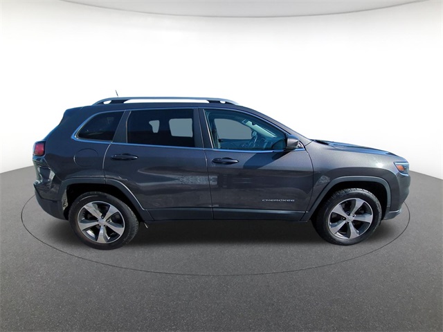 used 2019 Jeep Cherokee car, priced at $18,911