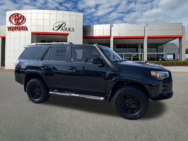 2015 Toyota 4Runner TRD Pro's photo